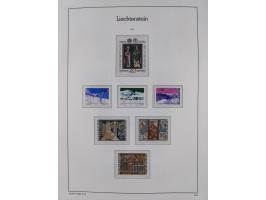 1945/97, postfrische und ganz wenig ungebrauchte Sammlungen, in den Hauptnummern komplett