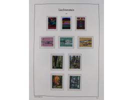 1945/97, postfrische und ganz wenig ungebrauchte Sammlungen, in den Hauptnummern komplett