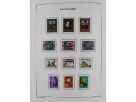 1945/97, postfrische und ganz wenig ungebrauchte Sammlungen, in den Hauptnummern komplett