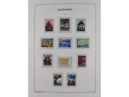 1945/97, postfrische und ganz wenig ungebrauchte Sammlungen, in den Hauptnummern komplett