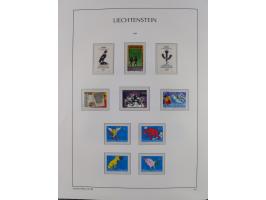 1945/97, postfrische und ganz wenig ungebrauchte Sammlungen, in den Hauptnummern komplett