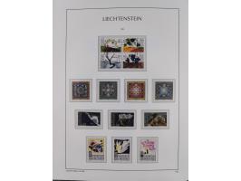 1945/97, postfrische und ganz wenig ungebrauchte Sammlungen, in den Hauptnummern komplett