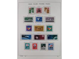 1918/69, mint never hinged and unused collection with souvenir sheets, a few multiples and some better sets throughout, fairl