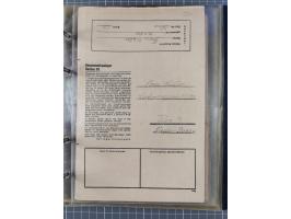 1933/45, KZ-Post. Album mit 12 KZ-Postbelegen von zehn verschiedenen Konzentrationslagern: Auschwitz, Buchenwald, Dachau, Flo