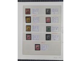 STEMPELSAMMLUNG: 226 Marken/ Briefausschnitten, mit einigen besseren Marken, z. B. China Nr. 44 AI, Türkei V 29 und Nr. 21 II