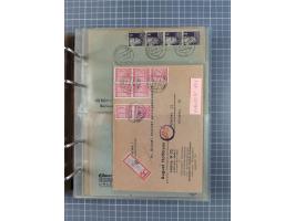 1903/80, &nbsp;Album mit 128 Mehrfachfrankaturen mit mindestens vier Marken, meistens aber mit mehr Marken (48 St. Ausland) d