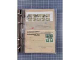 1903/80, &nbsp;Album mit 128 Mehrfachfrankaturen mit mindestens vier Marken, meistens aber mit mehr Marken (48 St. Ausland) d