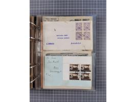 1903/80, &nbsp;Album mit 128 Mehrfachfrankaturen mit mindestens vier Marken, meistens aber mit mehr Marken (48 St. Ausland) d