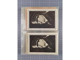 1933/45, Propaganda, 2 Alben mit 310 Belegen, alle zum Thema: A. Hitler, das Gesicht des Hauptkriegsverbrechers-verantwortlic