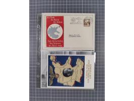 1933/45, Propaganda, 2 Alben mit 310 Belegen, alle zum Thema: A. Hitler, das Gesicht des Hauptkriegsverbrechers-verantwortlic