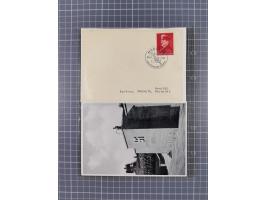 1933/45, Propaganda, 2 Alben mit 310 Belegen, alle zum Thema: A. Hitler, das Gesicht des Hauptkriegsverbrechers-verantwortlic