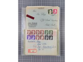 1933/45, Propaganda, 2 Alben mit 310 Belegen, alle zum Thema: A. Hitler, das Gesicht des Hauptkriegsverbrechers-verantwortlic