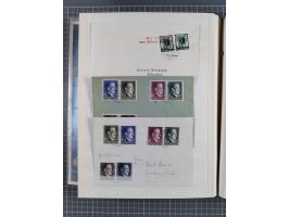 1933/45, Propaganda, 2 Alben mit 310 Belegen, alle zum Thema: A. Hitler, das Gesicht des Hauptkriegsverbrechers-verantwortlic