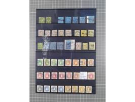 1850/71, ungebrauchter und gestempelte aber Sammlungsbestand in 2 Karteikästen, dabei auch viele Briefe, farbige Stempel, Ein