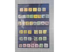 1850/71, ungebrauchter und gestempelte aber Sammlungsbestand in 2 Karteikästen, dabei auch viele Briefe, farbige Stempel, Ein