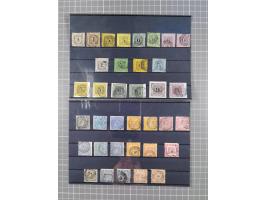 1850/71, ungebrauchter und gestempelte aber Sammlungsbestand in 2 Karteikästen, dabei auch viele Briefe, farbige Stempel, Ein