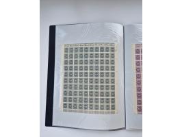 1922/23, Bestand von rund 390 Bogen, dabei OPD-Drucke und bessere wie 330B mehrfach und 334B, teils fehlerhaft bzw. gefaltet/