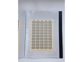 1922/23, Bestand von rund 390 Bogen, dabei OPD-Drucke und bessere wie 330B mehrfach und 334B, teils fehlerhaft bzw. gefaltet/