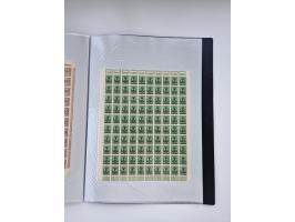 1922/23, Bestand von rund 390 Bogen, dabei OPD-Drucke und bessere wie 330B mehrfach und 334B, teils fehlerhaft bzw. gefaltet/