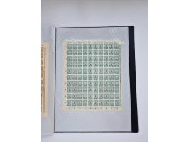 1922/23, Bestand von rund 390 Bogen, dabei OPD-Drucke und bessere wie 330B mehrfach und 334B, teils fehlerhaft bzw. gefaltet/