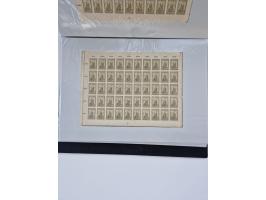 1922/23, Bestand von rund 390 Bogen, dabei OPD-Drucke und bessere wie 330B mehrfach und 334B, teils fehlerhaft bzw. gefaltet/