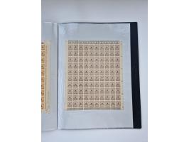 1922/23, Bestand von rund 390 Bogen, dabei OPD-Drucke und bessere wie 330B mehrfach und 334B, teils fehlerhaft bzw. gefaltet/