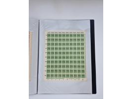 1922/23, Bestand von rund 390 Bogen, dabei OPD-Drucke und bessere wie 330B mehrfach und 334B, teils fehlerhaft bzw. gefaltet/