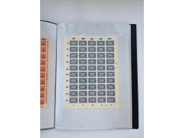 1922/23, Bestand von rund 390 Bogen, dabei OPD-Drucke und bessere wie 330B mehrfach und 334B, teils fehlerhaft bzw. gefaltet/