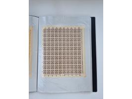 1922/23, Bestand von rund 390 Bogen, dabei OPD-Drucke und bessere wie 330B mehrfach und 334B, teils fehlerhaft bzw. gefaltet/