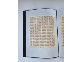 1922/23, Bestand von rund 390 Bogen, dabei OPD-Drucke und bessere wie 330B mehrfach und 334B, teils fehlerhaft bzw. gefaltet/