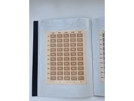 1922/23, Bestand von rund 390 Bogen, dabei OPD-Drucke und bessere wie 330B mehrfach und 334B, teils fehlerhaft bzw. gefaltet/