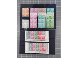 1954/60, Heuß, meist postfrische Lagerpartie, dabei etwa 13 kpl. Sätze und vier 4er-Blocks 50 Pfg., teils signiert, 3 Atteste