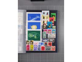 1940/2014(ca.), vorwiegend postfrische Sammlungen, dabei Französische Zone inkl. Mi.-Nr. 46II postfrisch, Bizone Mi.-Nr. 52-6