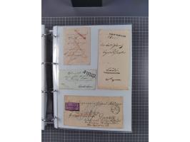 1820/60 (ca.), über 600 Vorphila- und Dienstbriefe, dabei rote und blaue Stempel, viele verschiedene Orte