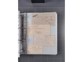 1820/60 (ca.), über 600 Vorphila- und Dienstbriefe, dabei rote und blaue Stempel, viele verschiedene Orte