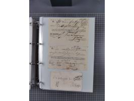 1820/60 (ca.), über 600 Vorphila- und Dienstbriefe, dabei rote und blaue Stempel, viele verschiedene Orte