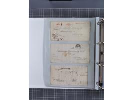 1820/60 (ca.), über 600 Vorphila- und Dienstbriefe, dabei rote und blaue Stempel, viele verschiedene Orte