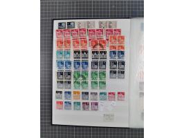 1948, meist postfrischer und gestempelter Bestand “Band/Netz” und “Bauten” mit u.a. Viererblocks, Marken mit Rändern, Bogenec