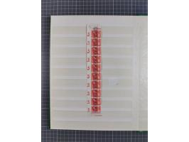 1948, meist postfrischer und gestempelter Bestand “Band/Netz” und “Bauten” mit u.a. Viererblocks, Marken mit Rändern, Bogenec