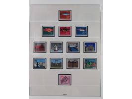 1945/90, ungebrauchte und postfrische Sammlung, oftmals komplett, dabei Bund/Berlin und DDR, DDR mit guten Dienstmarken inkl.