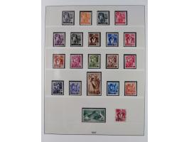 1945/90, ungebrauchte und postfrische Sammlung, oftmals komplett, dabei Bund/Berlin und DDR, DDR mit guten Dienstmarken inkl.