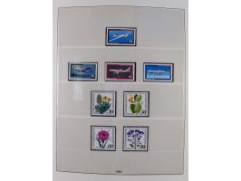 1945/90, ungebrauchte und postfrische Sammlung, oftmals komplett, dabei Bund/Berlin und DDR, DDR mit guten Dienstmarken inkl.