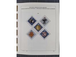 1945/90, ungebrauchte und postfrische Sammlung, oftmals komplett, dabei Bund/Berlin und DDR, DDR mit guten Dienstmarken inkl.