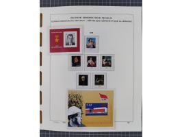 1945/90, ungebrauchte und postfrische Sammlung, oftmals komplett, dabei Bund/Berlin und DDR, DDR mit guten Dienstmarken inkl.