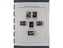 1945/90, ungebrauchte und postfrische Sammlung, oftmals komplett, dabei Bund/Berlin und DDR, DDR mit guten Dienstmarken inkl.