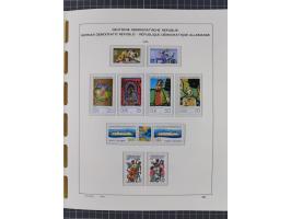 1945/90, ungebrauchte und postfrische Sammlung, oftmals komplett, dabei Bund/Berlin und DDR, DDR mit guten Dienstmarken inkl.