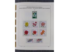 1945/90, ungebrauchte und postfrische Sammlung, oftmals komplett, dabei Bund/Berlin und DDR, DDR mit guten Dienstmarken inkl.