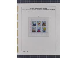 1945/90, ungebrauchte und postfrische Sammlung, oftmals komplett, dabei Bund/Berlin und DDR, DDR mit guten Dienstmarken inkl.