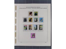 1945/90, ungebrauchte und postfrische Sammlung, oftmals komplett, dabei Bund/Berlin und DDR, DDR mit guten Dienstmarken inkl.