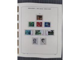 1945/90, ungebrauchte und postfrische Sammlung, oftmals komplett, dabei Bund/Berlin und DDR, DDR mit guten Dienstmarken inkl.